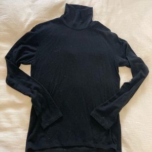 Reformation black turtleneck size xs